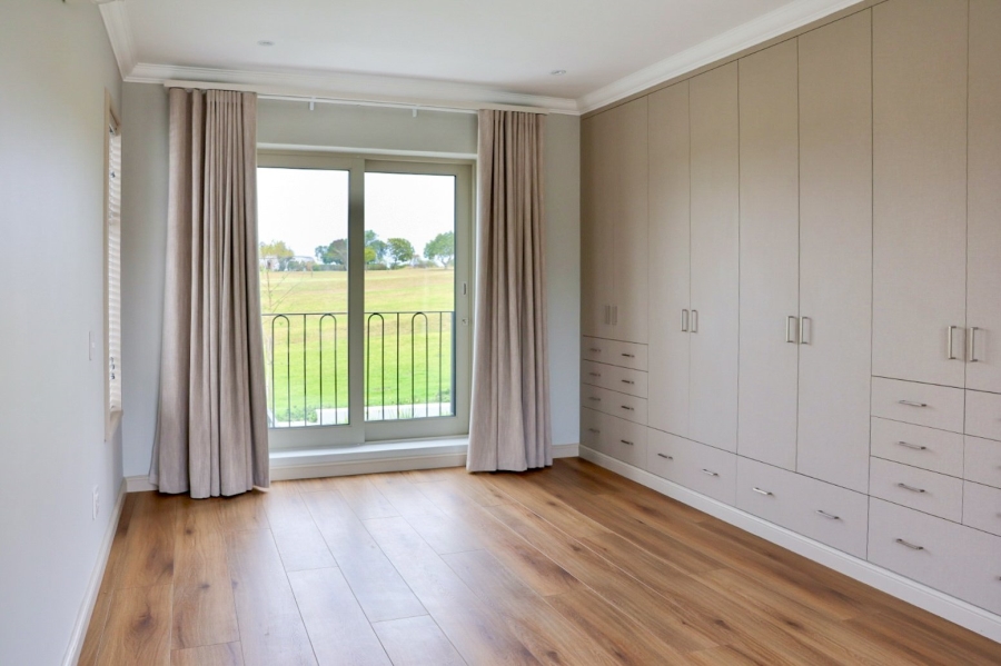 To Let 3 Bedroom Property for Rent in Kingswood Golf Estate Western Cape